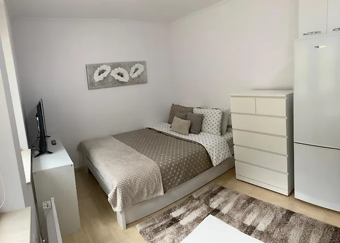 דירה Ski-in Ski-out Studio, Grand Monastery, *